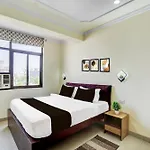 Hotel O Heera Palace